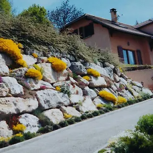 Les Roches Fleuries France